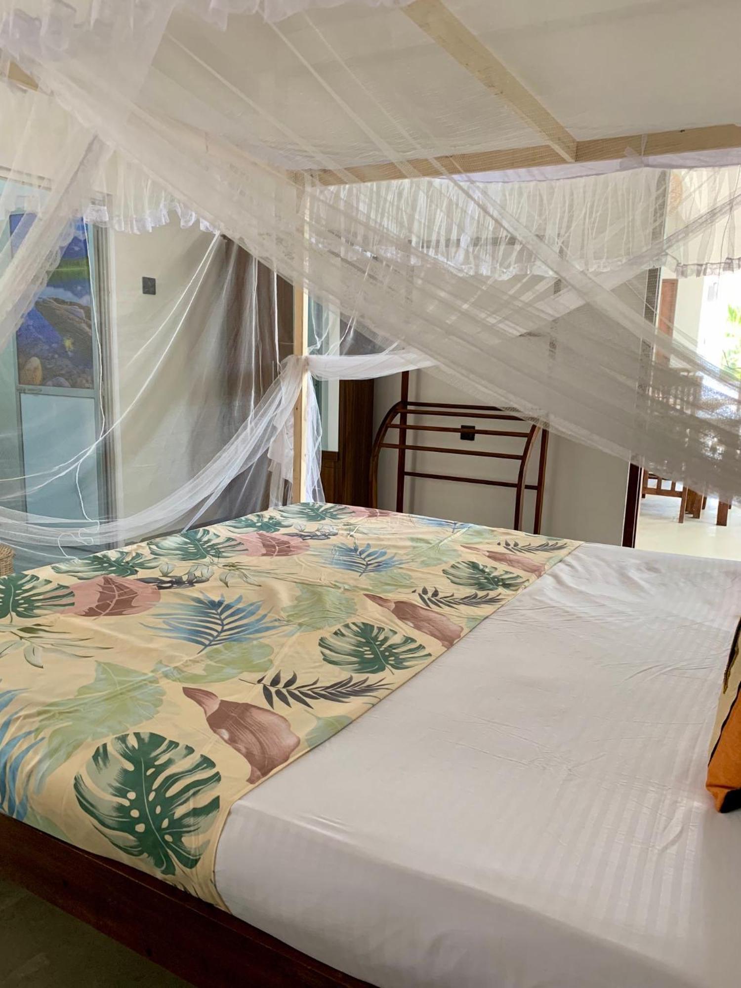 Appartamento Mrmango Weligama Esterno foto