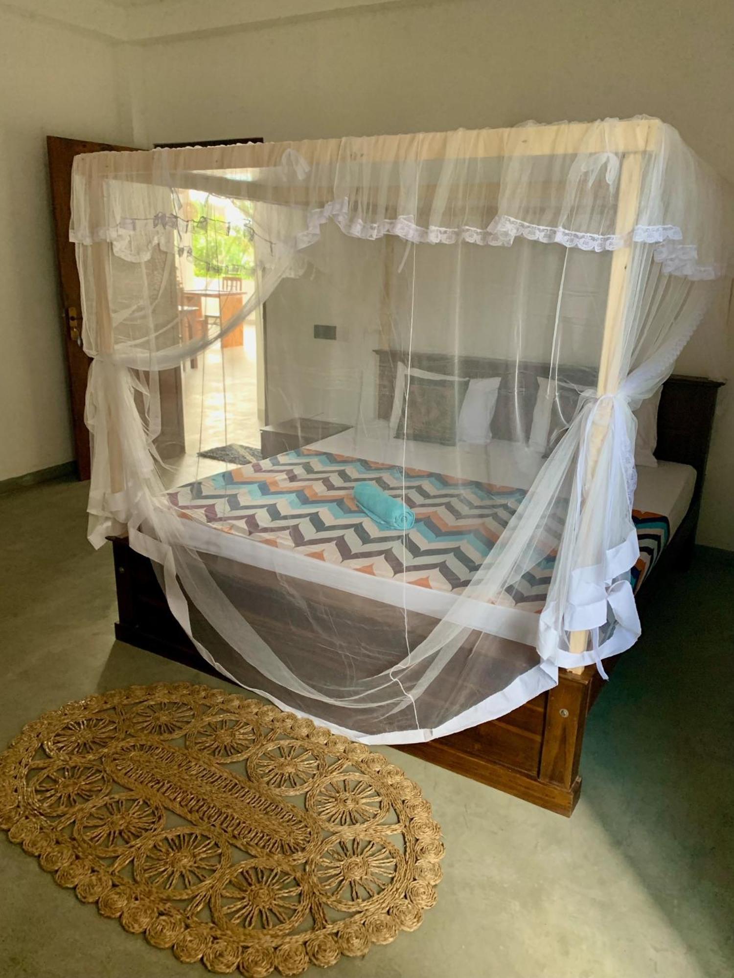 Appartamento Mrmango Weligama Esterno foto